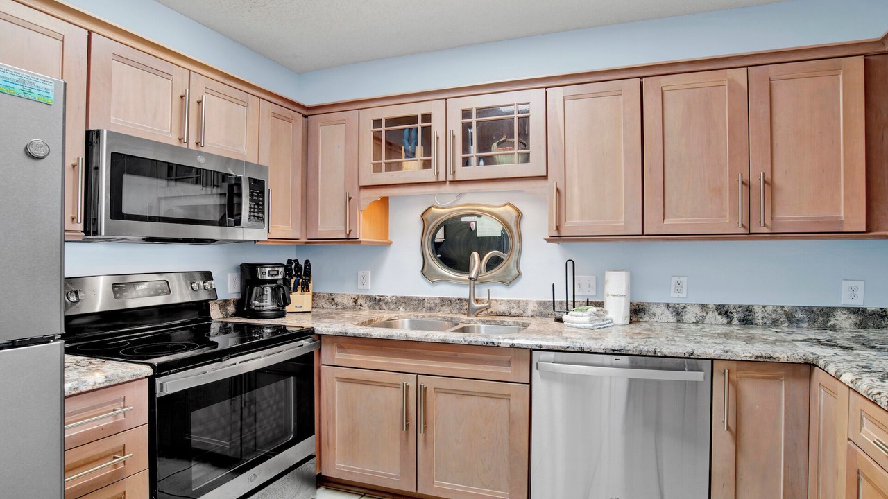 Photo of Kitchen in Orange Beach East