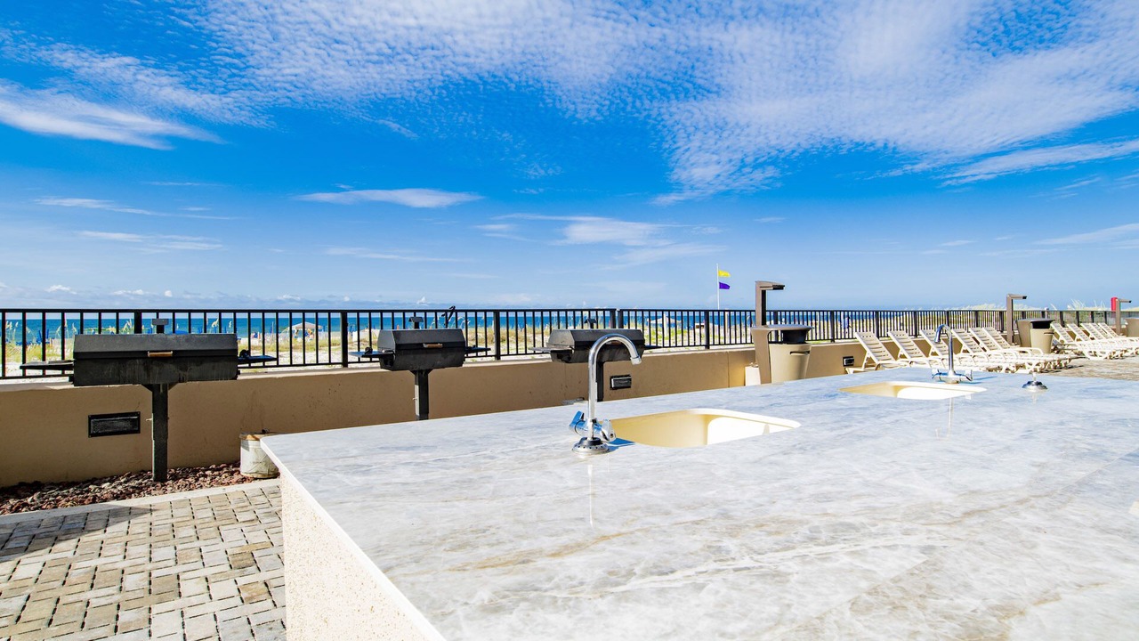 Photo of Patio Balcony in Orange Beach East