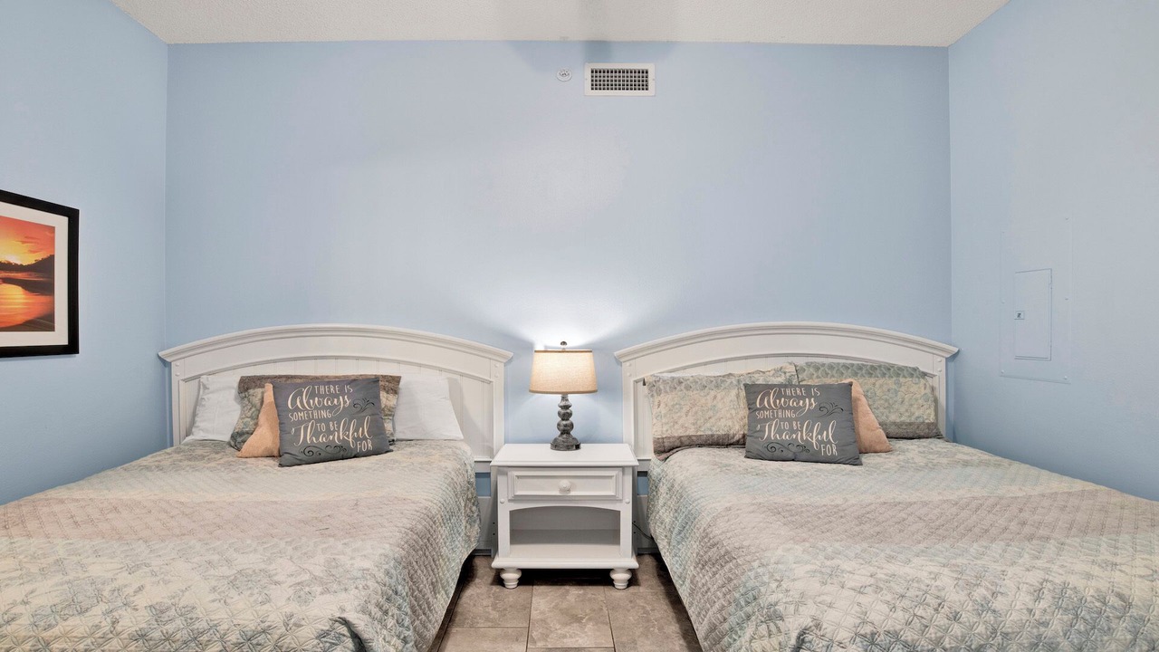Photo of Bedroom in Orange Beach East