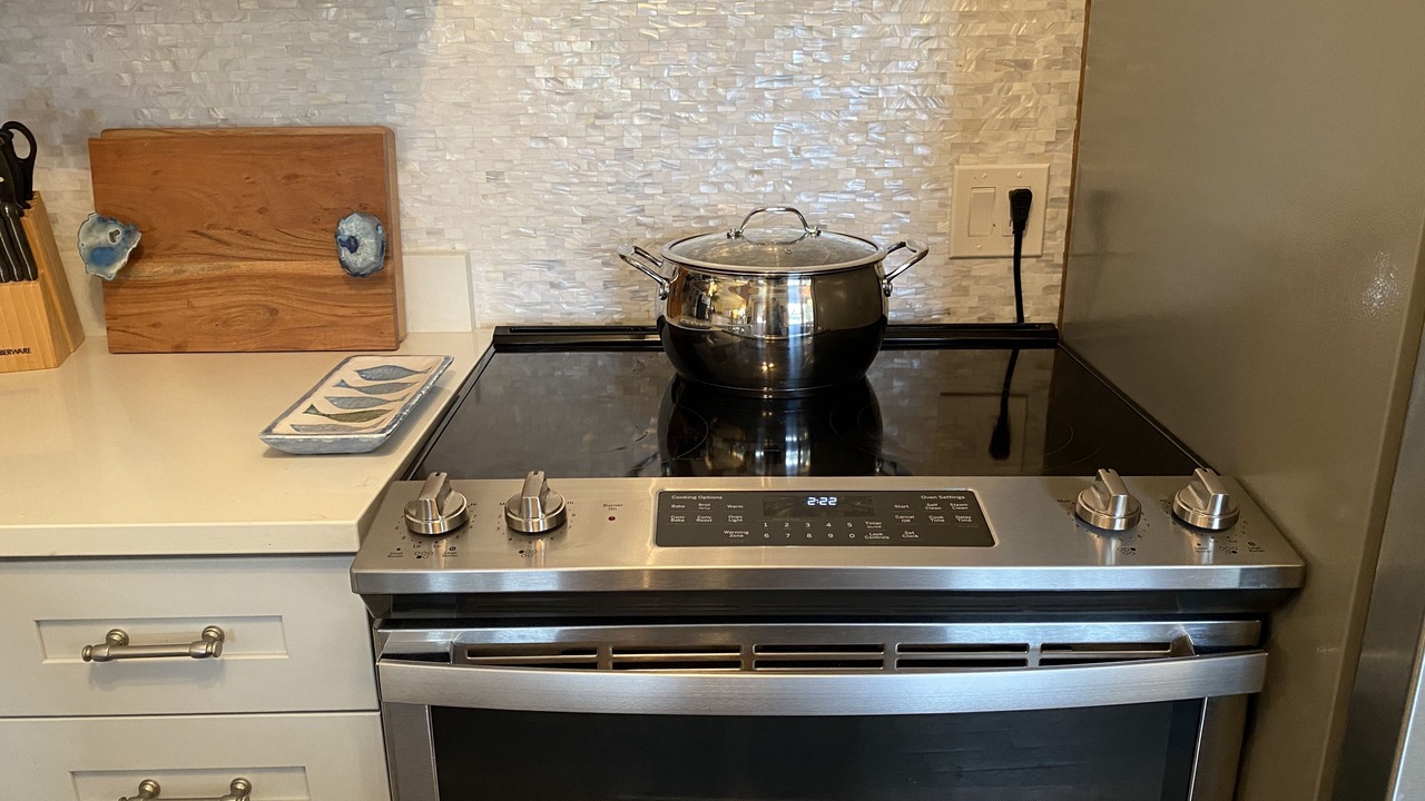 Photo of Kitchen in Colington