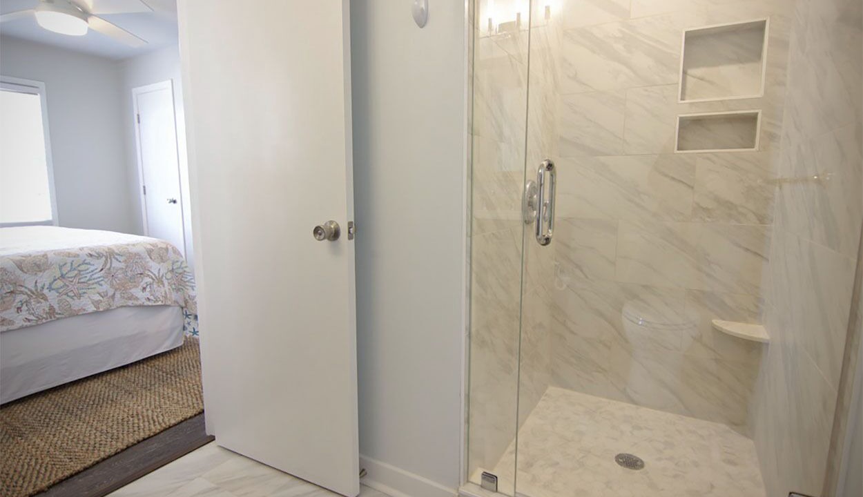 Photo of Bathroom in Shell Island