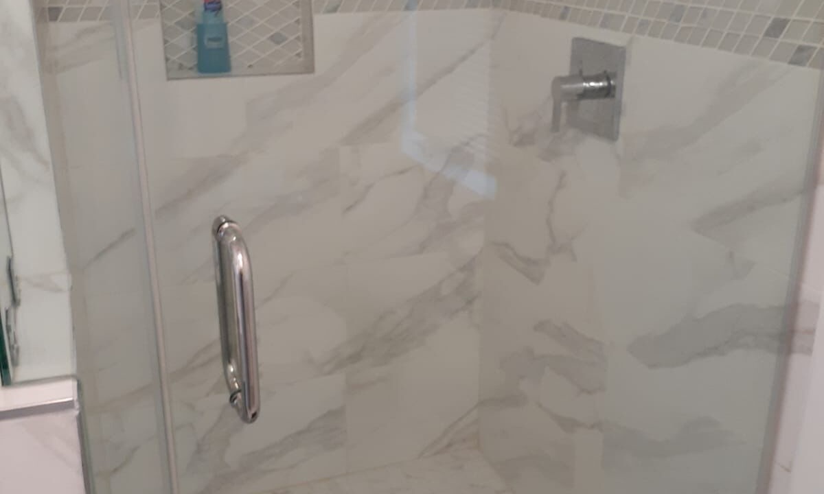 Photo of Bathroom in Woodland Hills