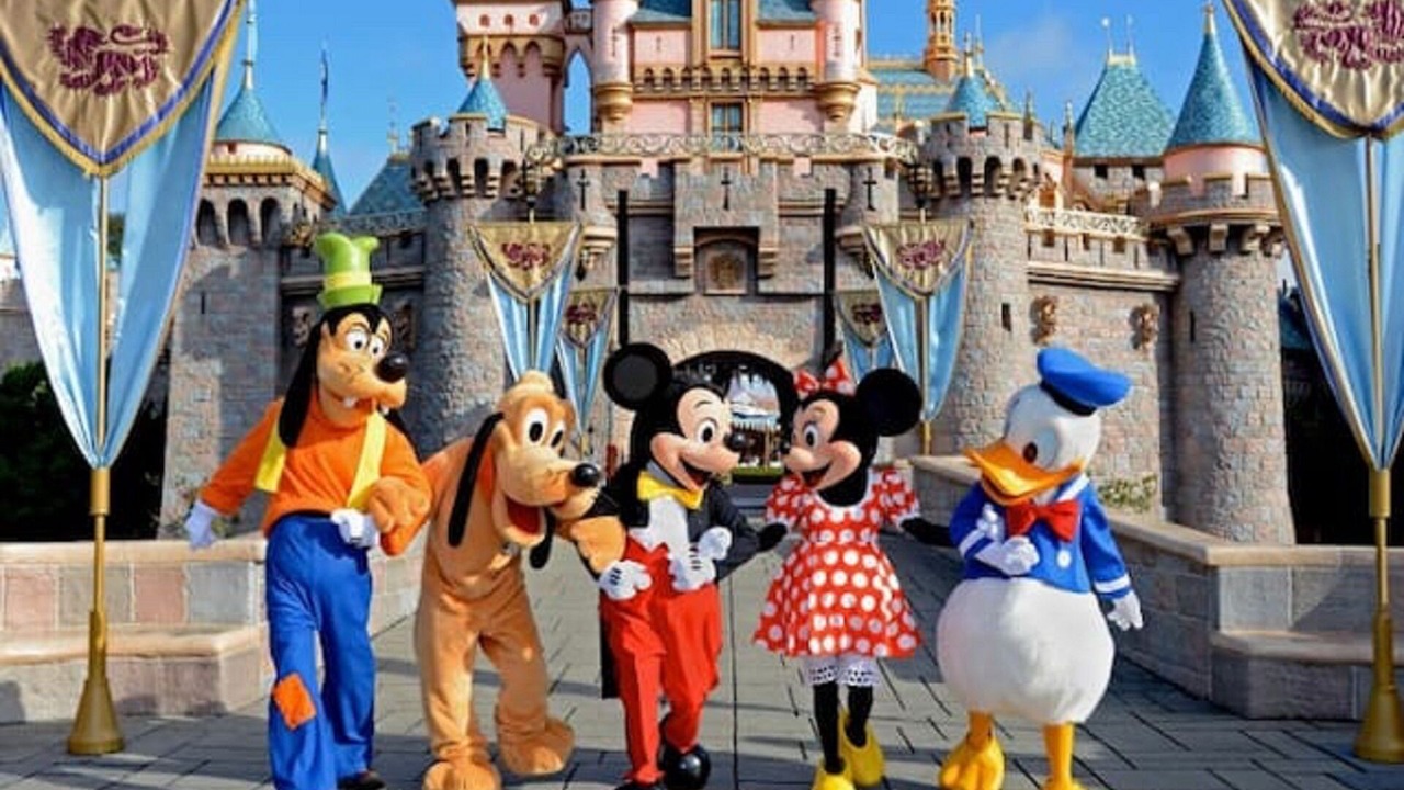 Photo of Others in Woodland Hills