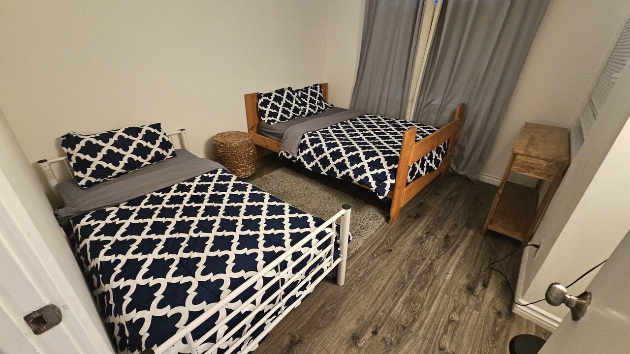 Photo of Bedroom in Woodland Hills