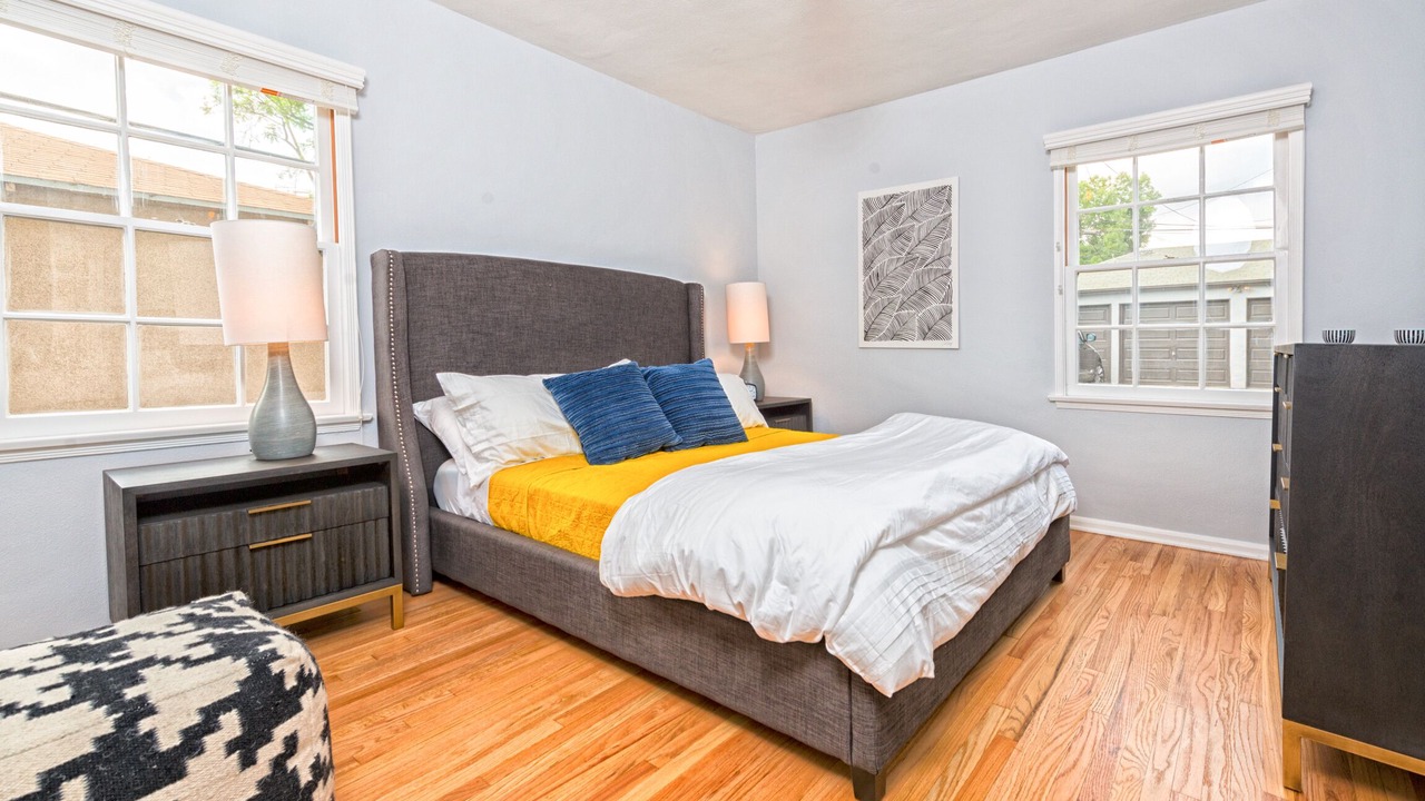 Photo of Bedroom in Burbank