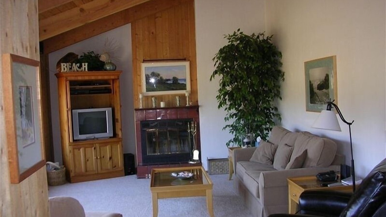 Photo of Livingroom in Sea Ranch