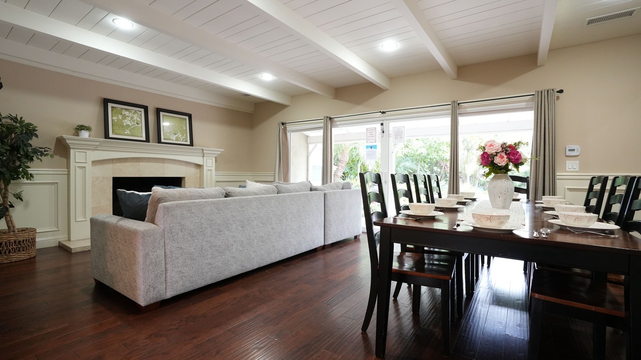 Photo of Bedroom in Northwest Anaheim