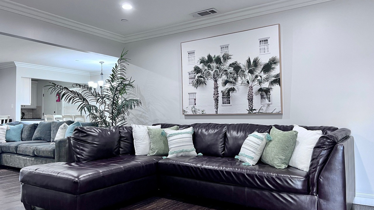 Photo of Livingroom in Hermosa Village