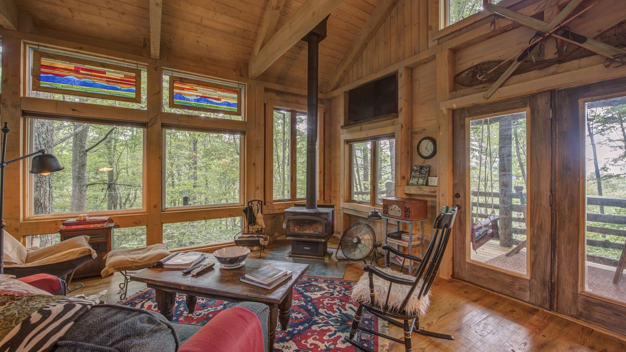 Photo of Livingroom in Jefferson