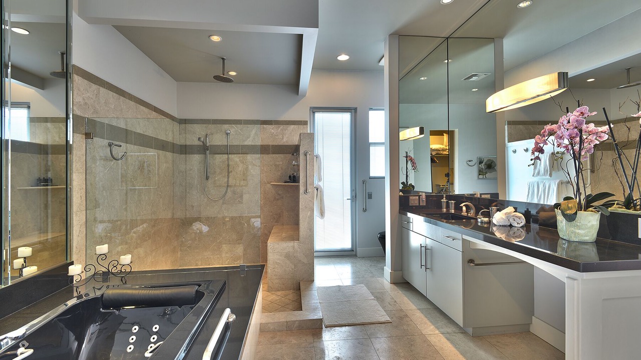 Photo of Bathroom in Little Tuscany