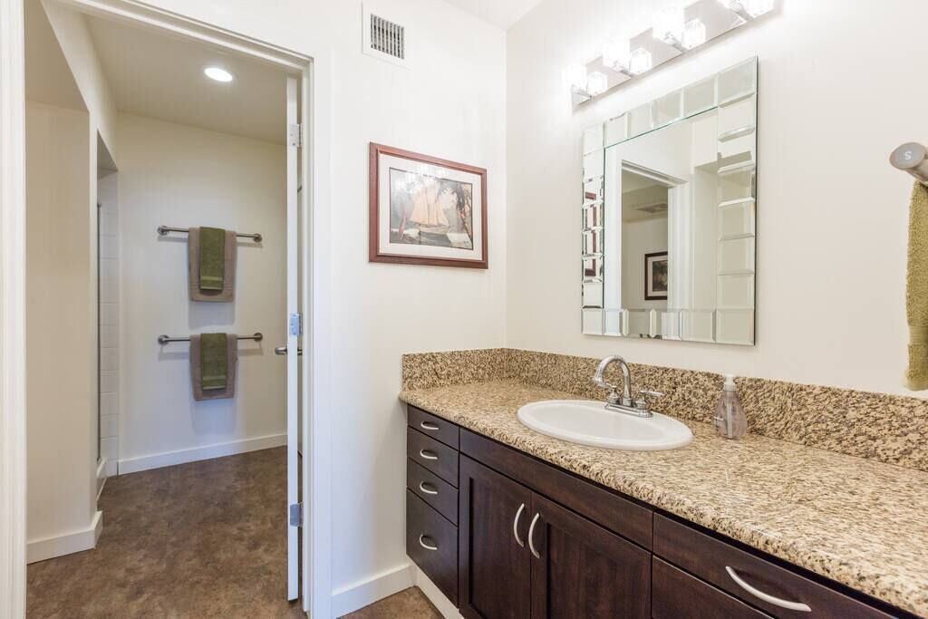 Photo of Bathroom in The Villas