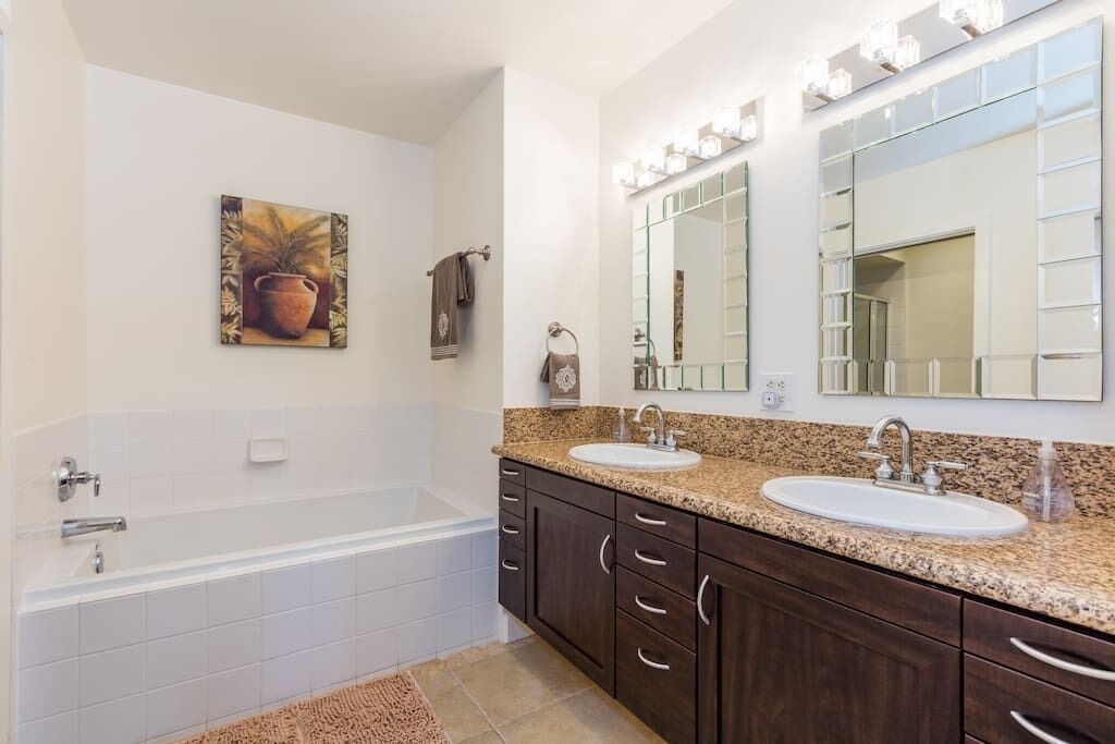 Photo of Bathroom in The Villas