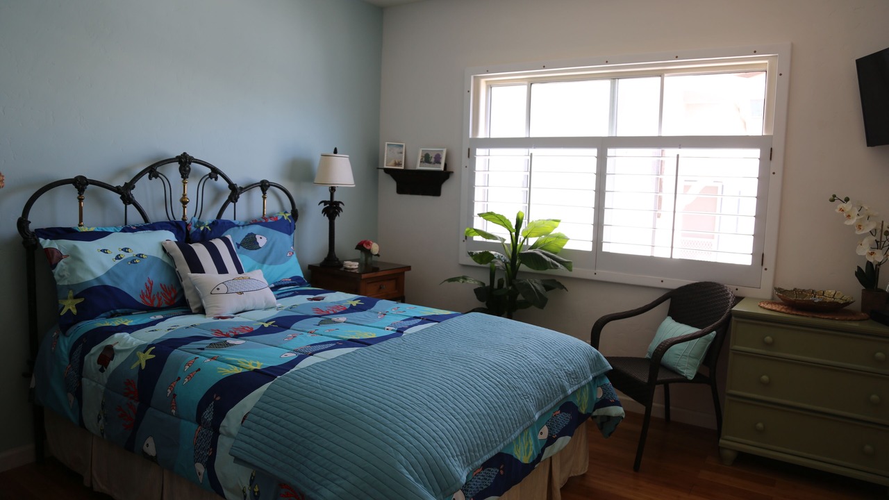 Photo of Bedroom in West Newport