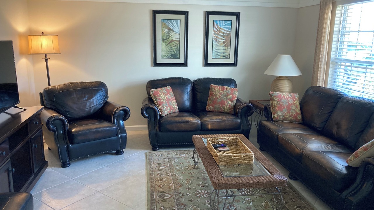 Photo of Bedroom in Naples Park