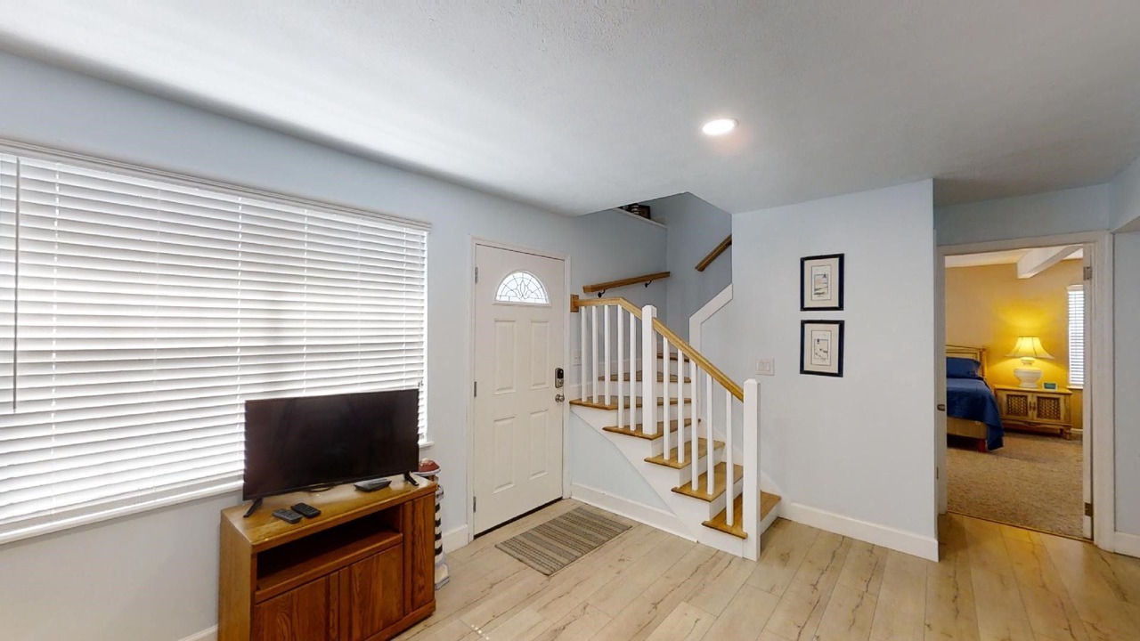 Photo of Others in Surfcrest Village