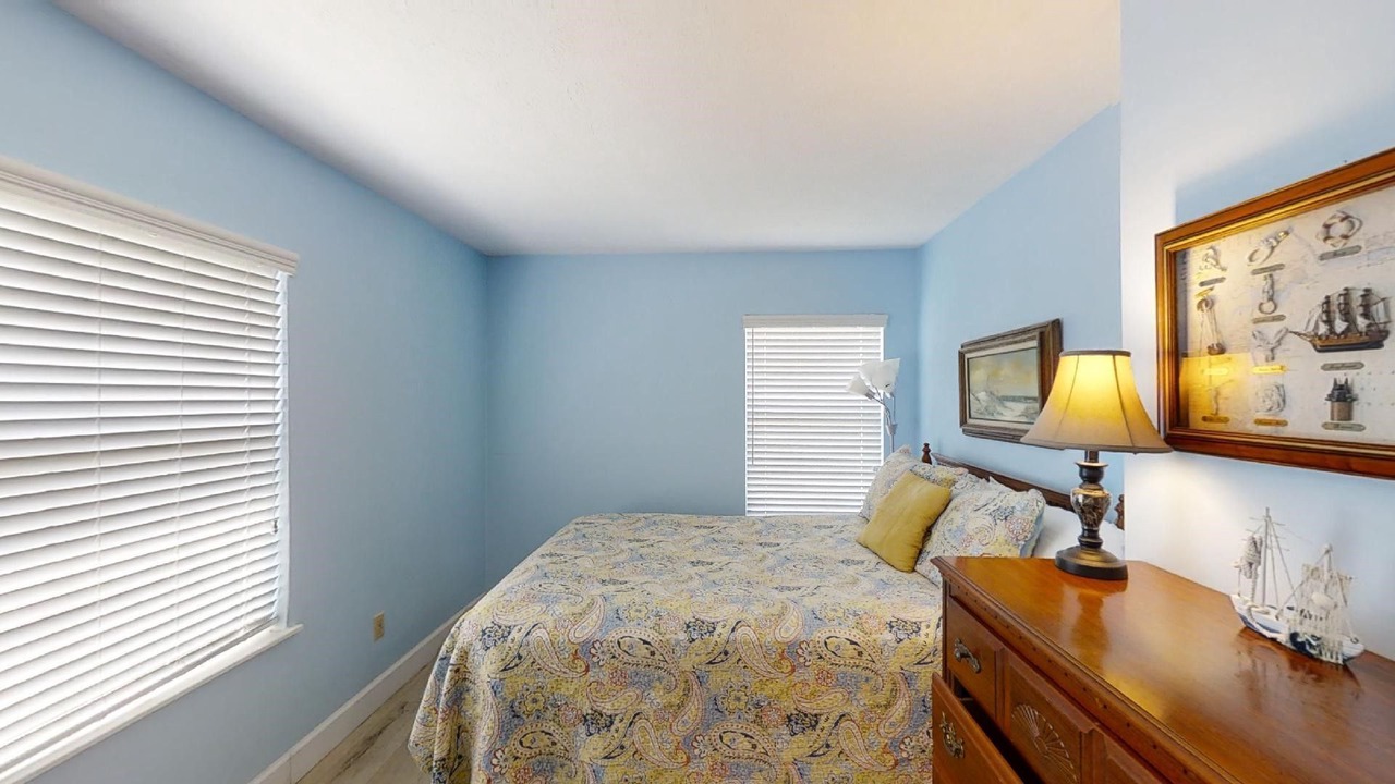 Photo of Others in Surfcrest Village