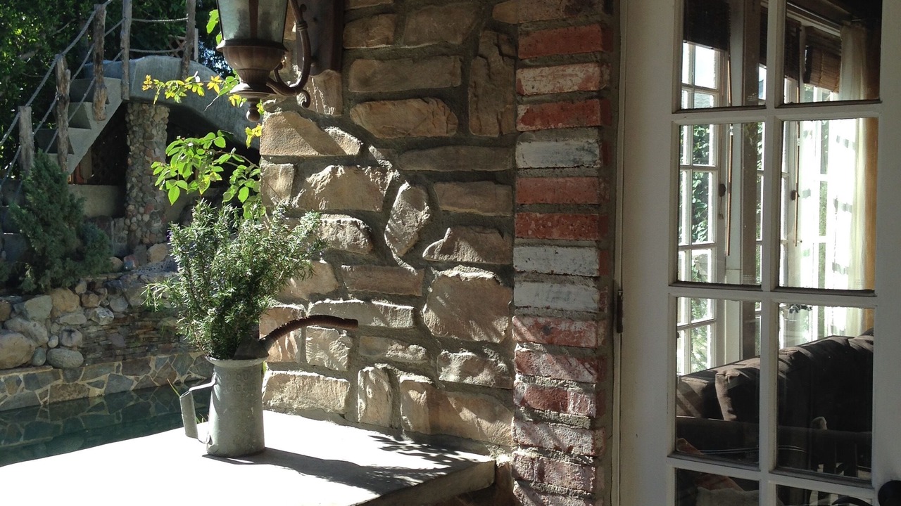 Photo of Patio Balcony in Mar Vista
