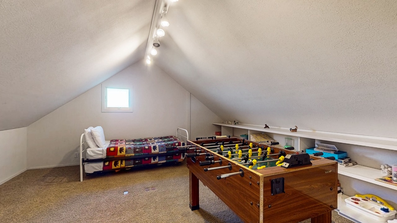 Photo of Bedroom in Fort Bragg