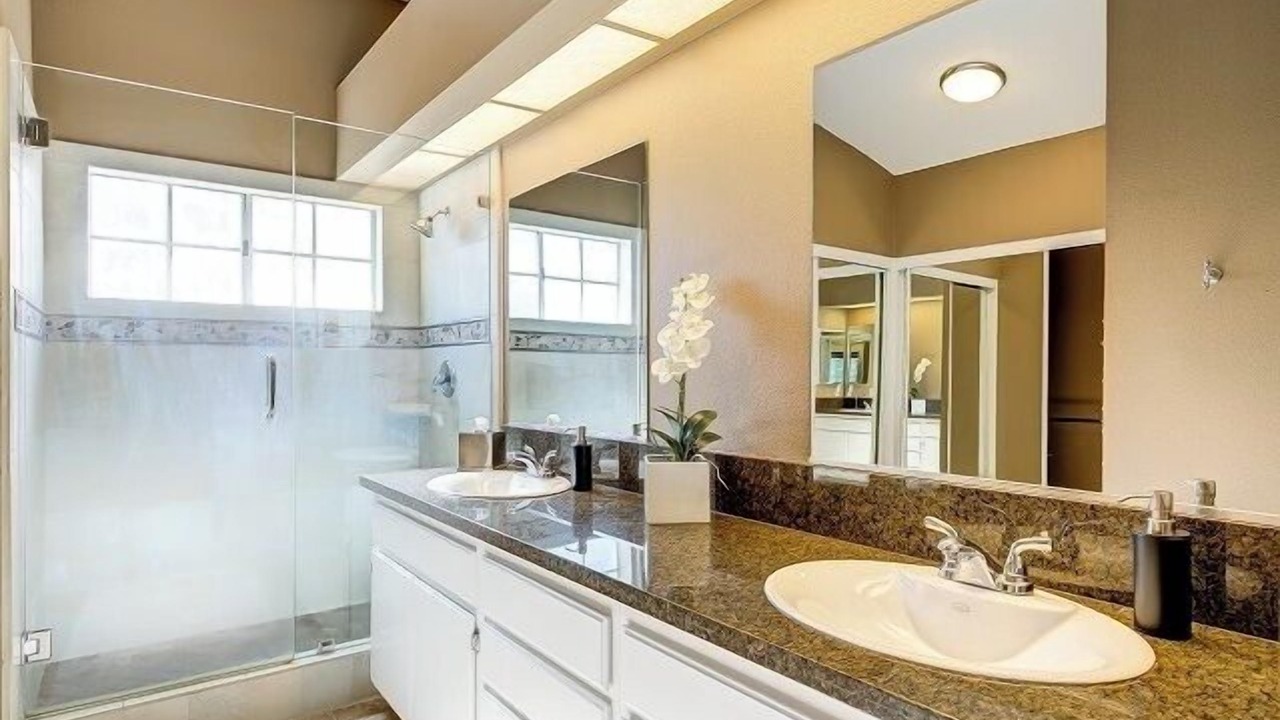 Photo of Bathroom in Tustin