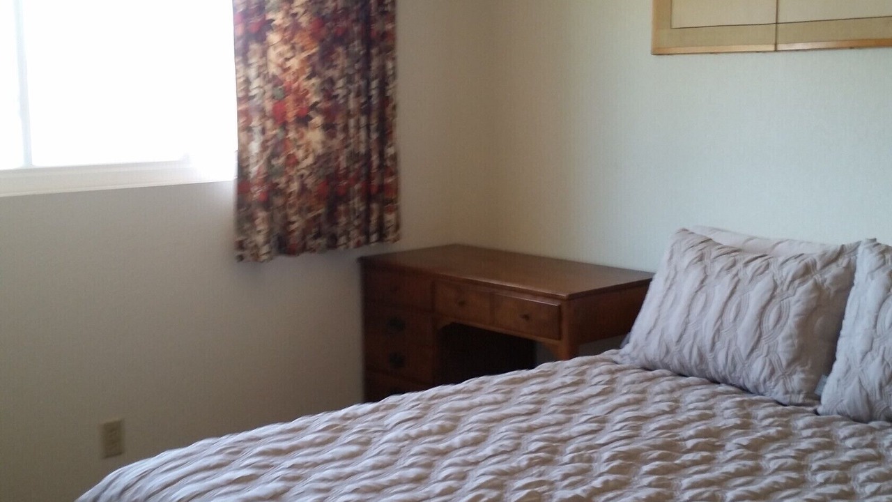 Photo of Bedroom in Springville