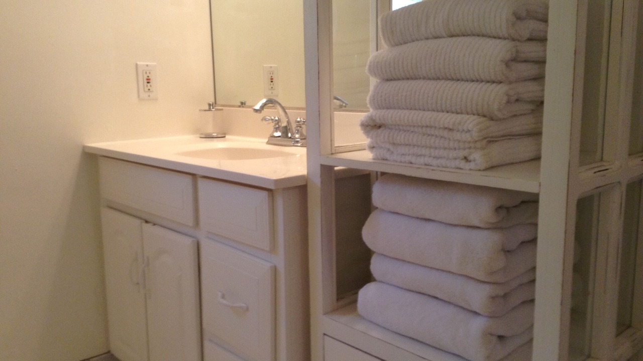 Photo of Bathroom in Los Angeles