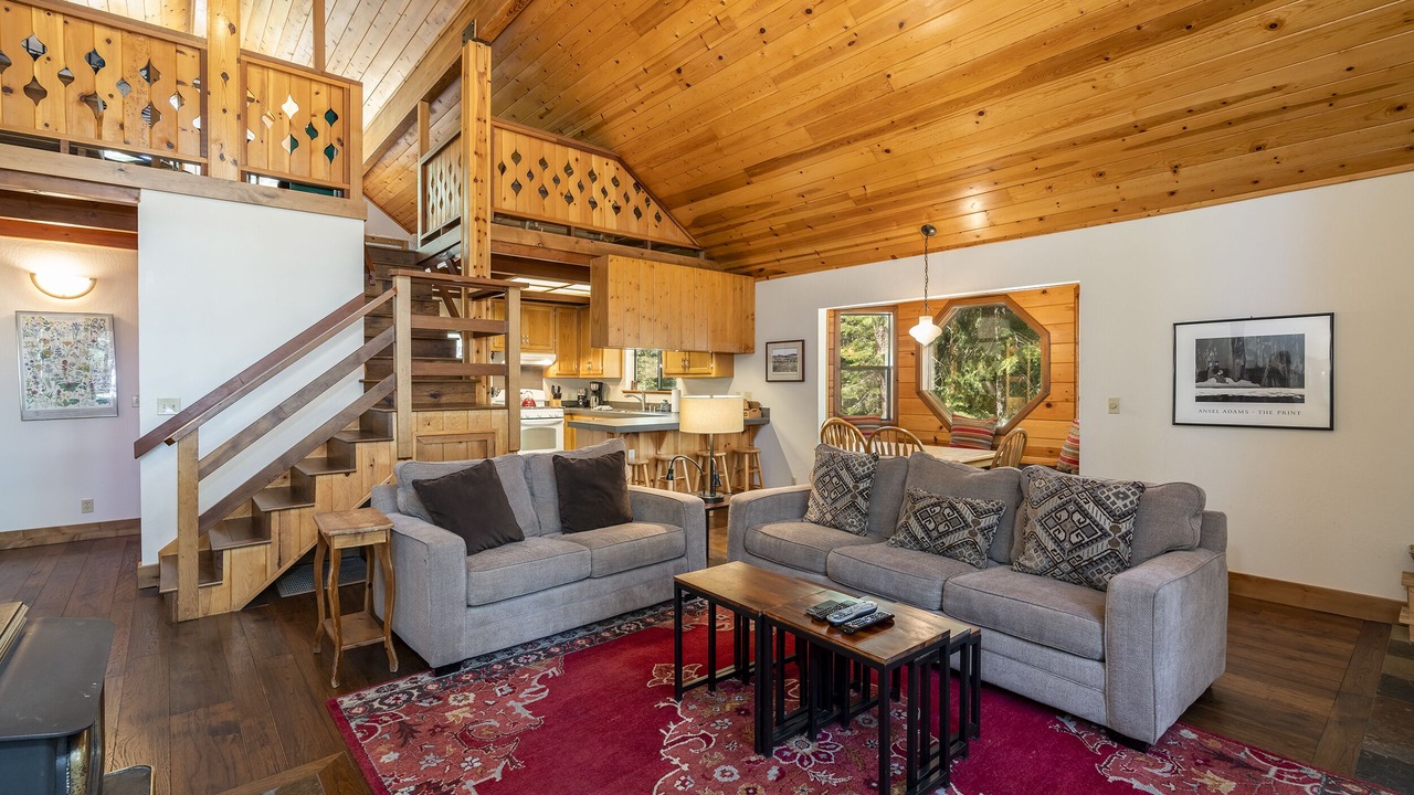 Photo of Livingroom in Truckee