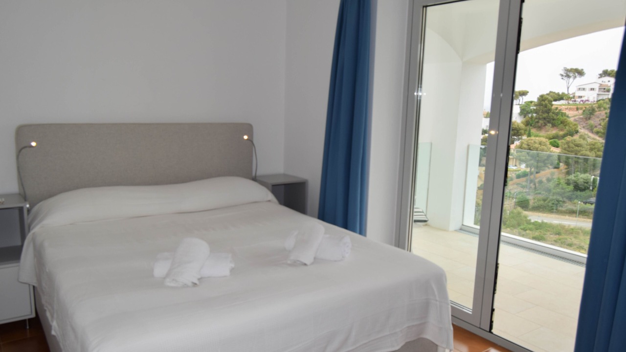Photo of Bedroom in Pals