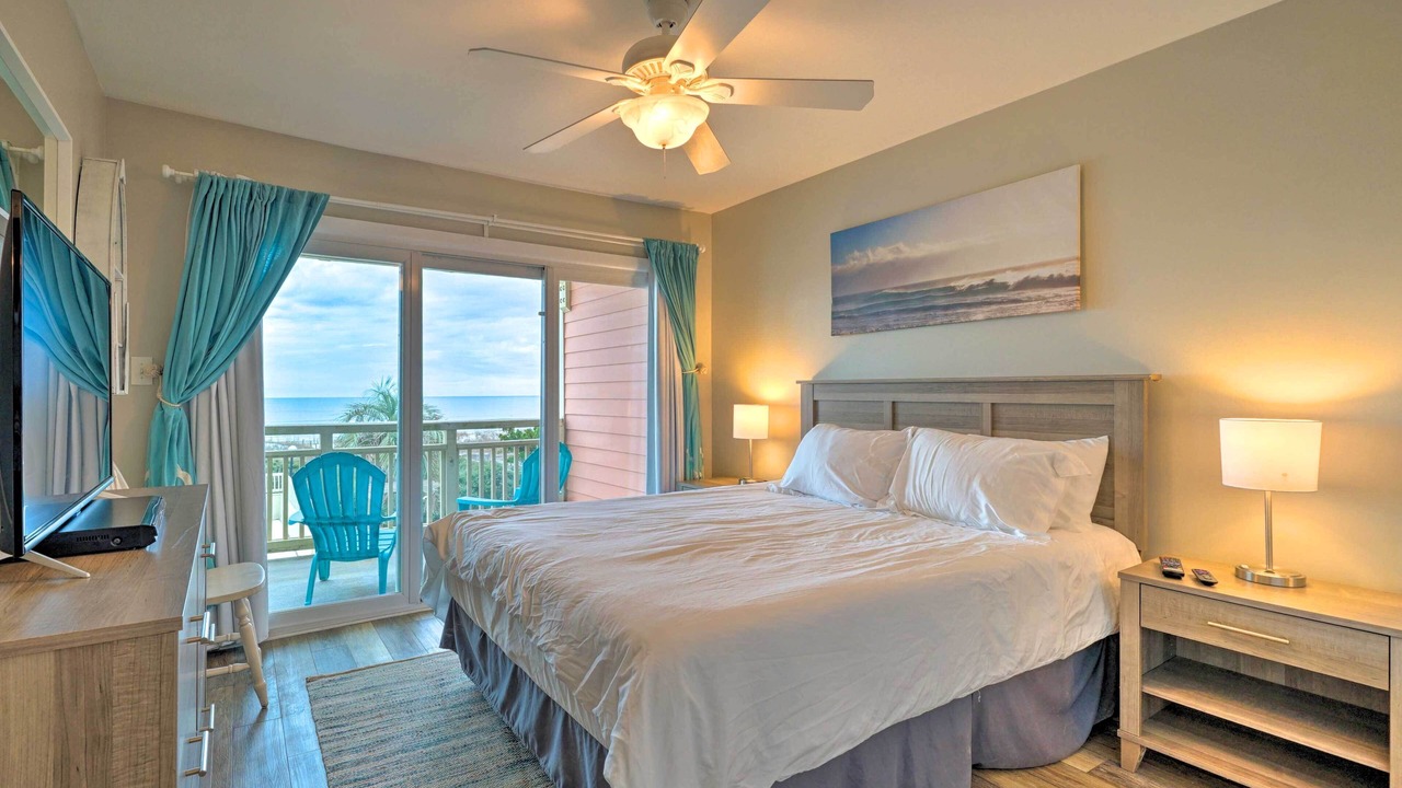 Photo of Patio Balcony in Caswell Beach