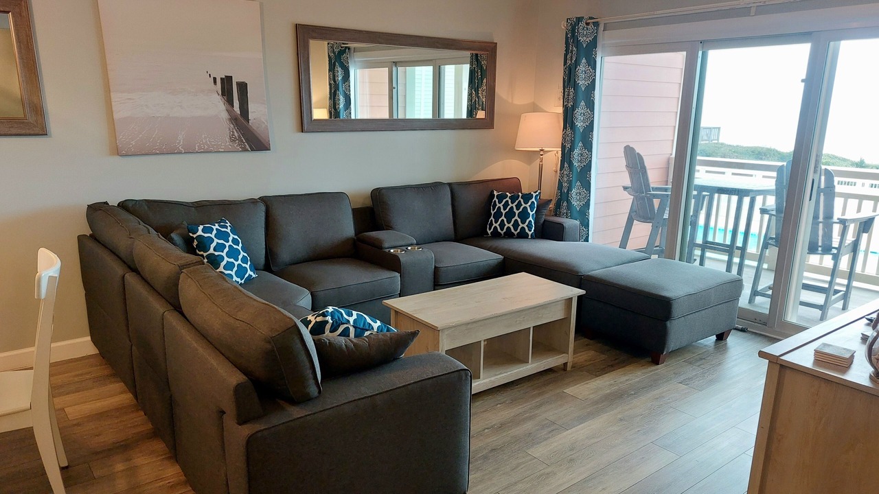 Photo of Livingroom in Caswell Beach