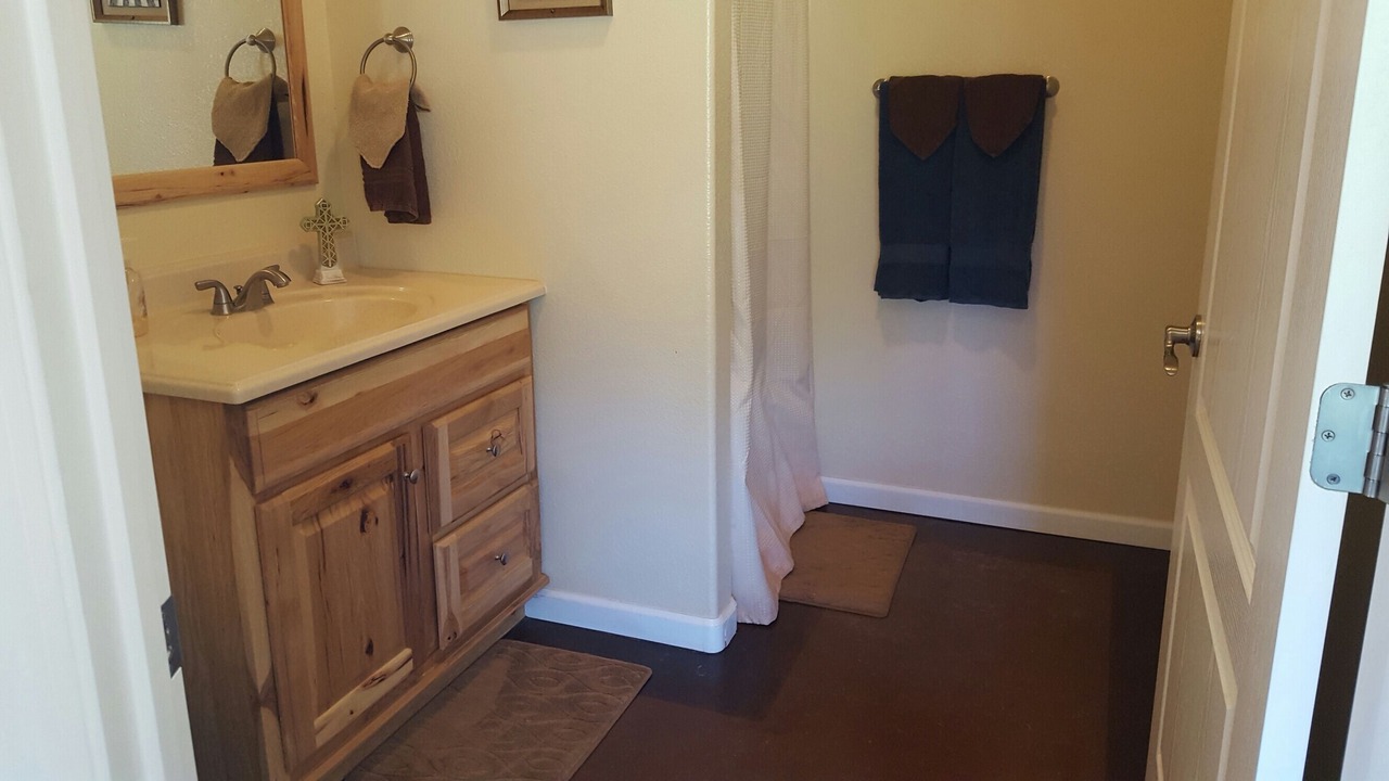 Photo of Bathroom in North Fork