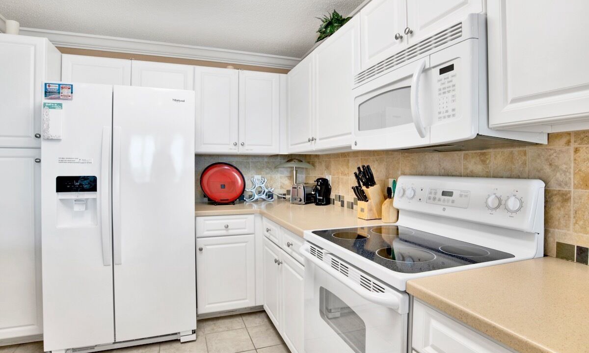 Photo of Kitchen in Orange Beach East