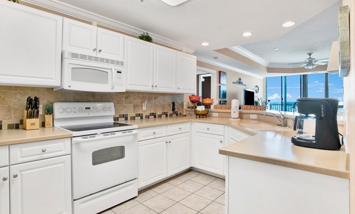 Photo of Kitchen in Orange Beach East