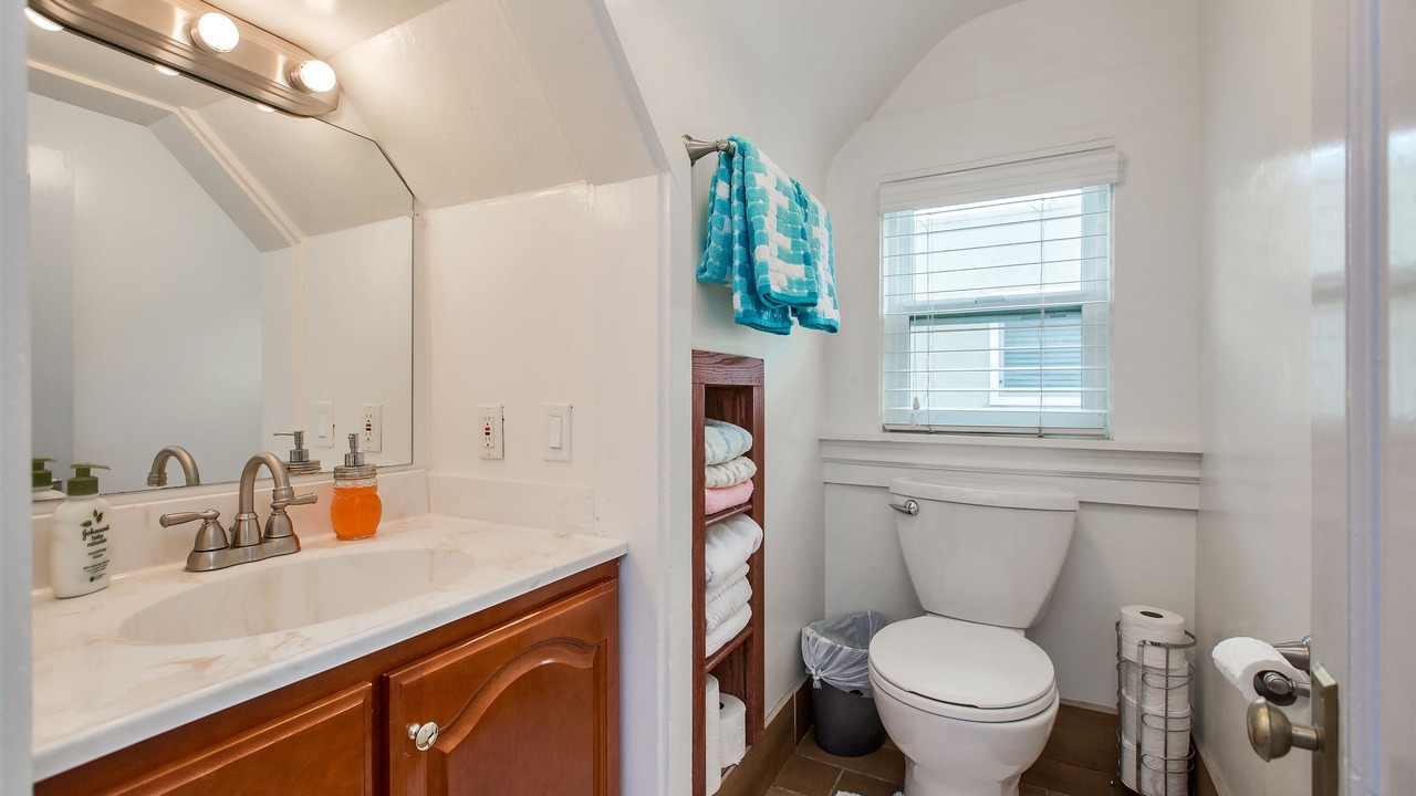Photo of Bathroom in Alameda