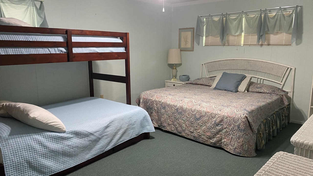 Photo of Bedroom in Lasburys Sunset Terrace