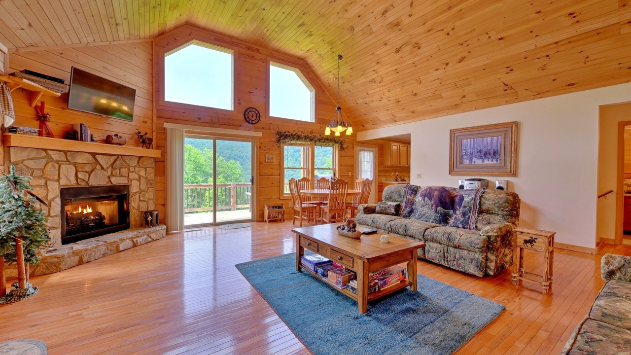 Photo of Livingroom in Settlers Ridge