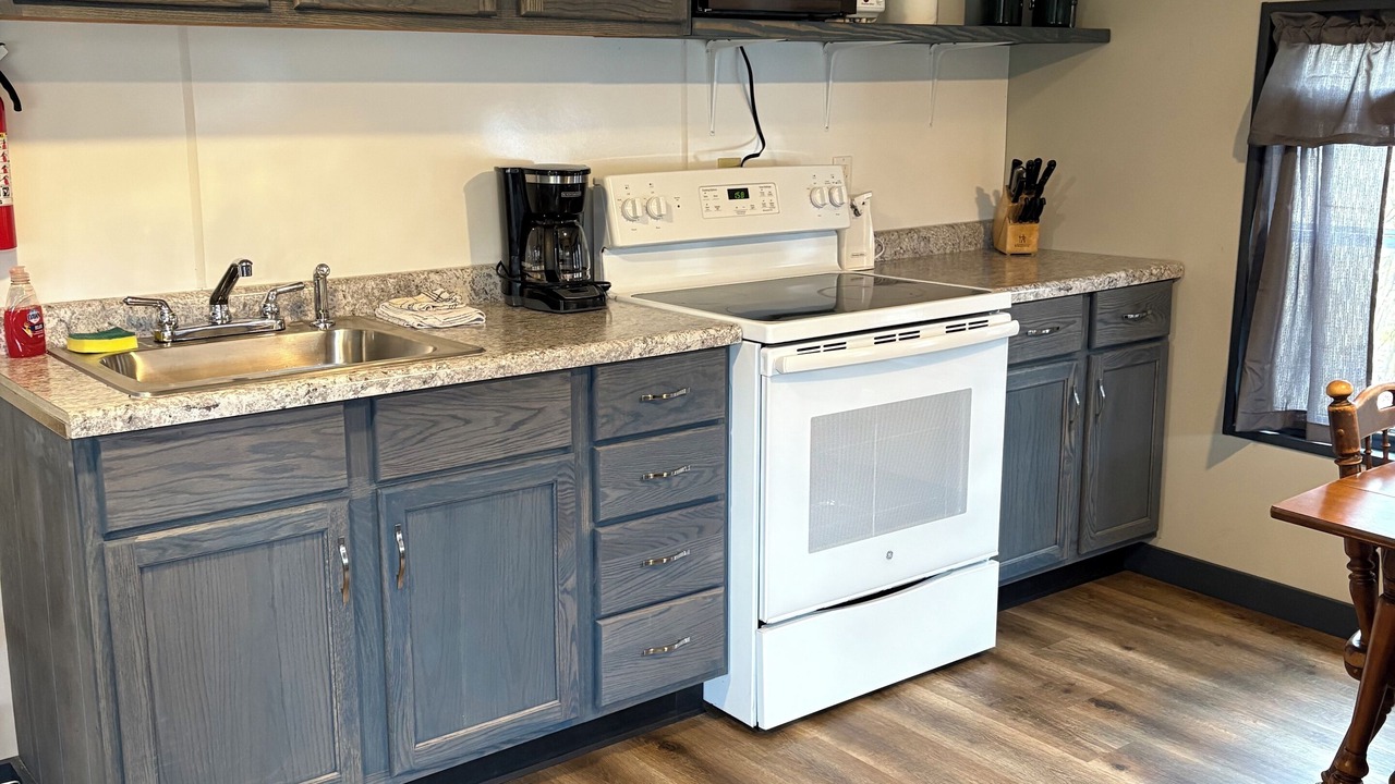 Photo of Kitchen in Pymatuning Central