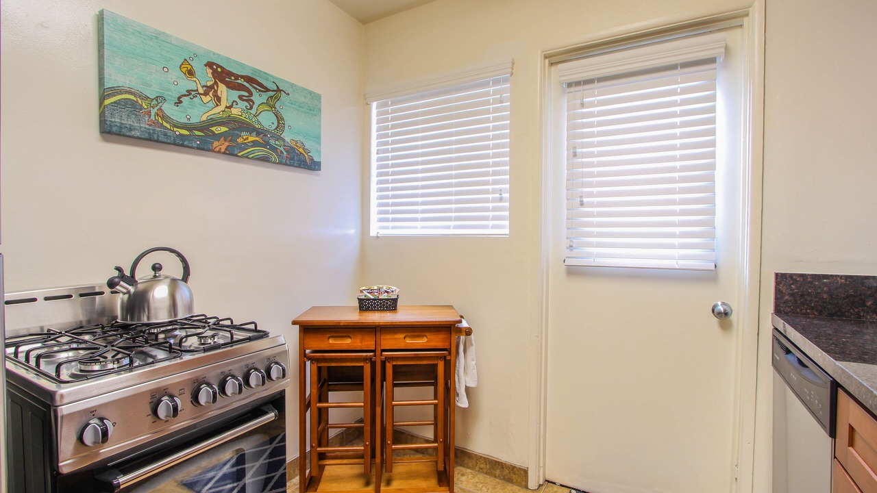Photo of Kitchen in Balboa Peninsula