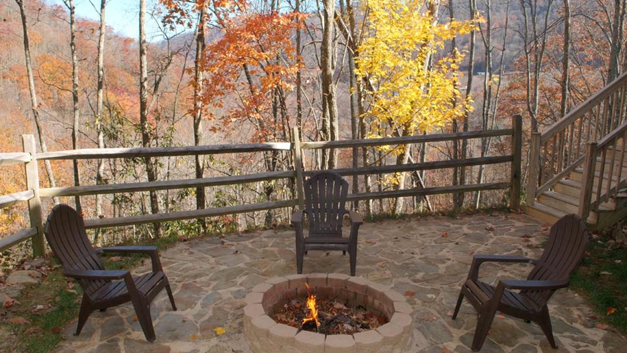 Photo of Patio Balcony in Maggie Valley