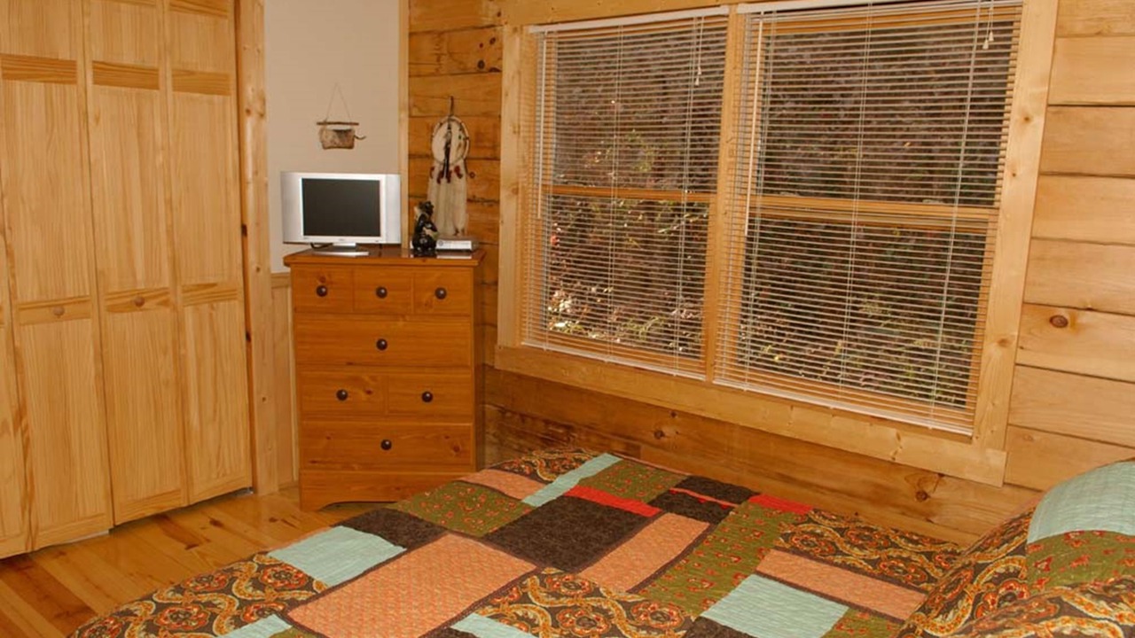 Photo of Bedroom in Maggie Valley