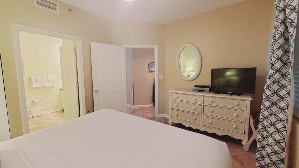 Photo of Bedroom in Fort Morgan
