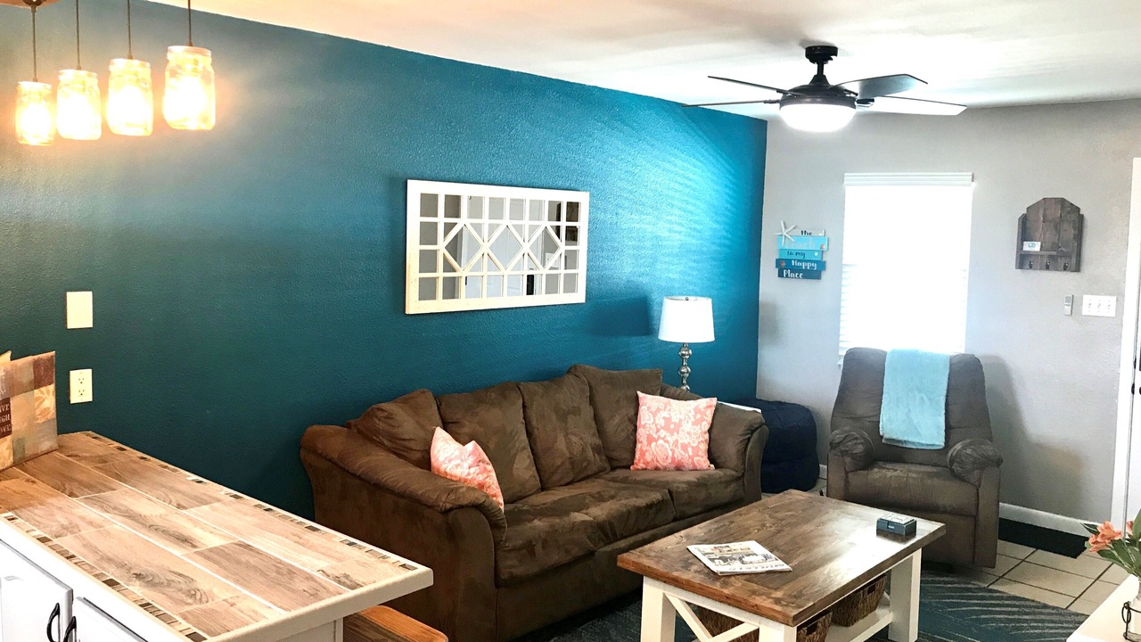Photo of Livingroom in Ono Island