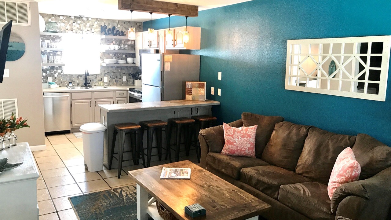 Photo of Livingroom in Ono Island