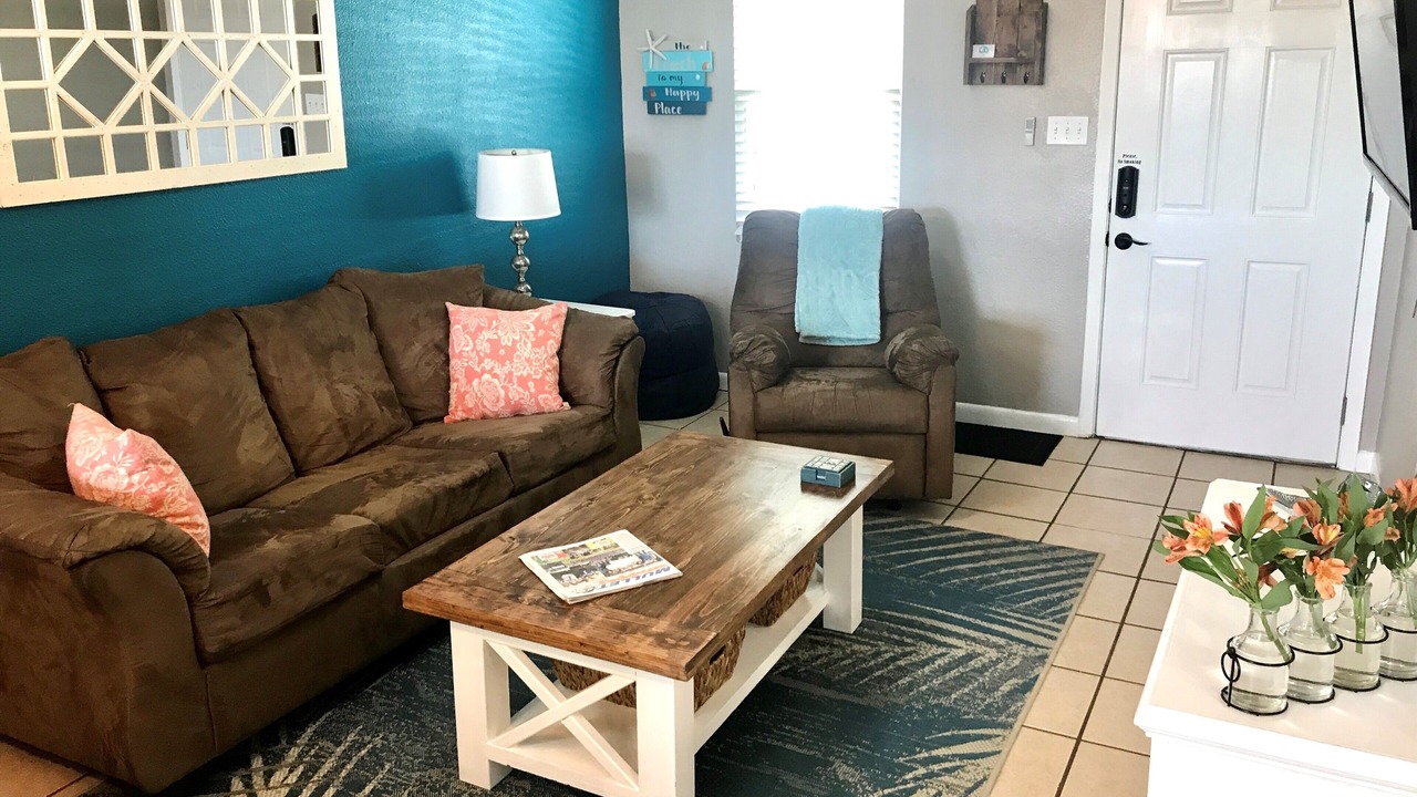 Photo of Livingroom in Ono Island