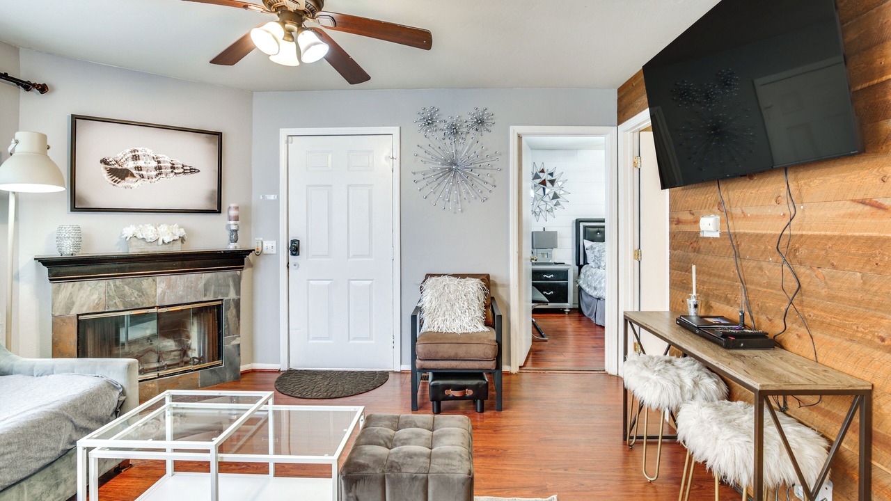 Photo of Bedroom in Ocean Beach