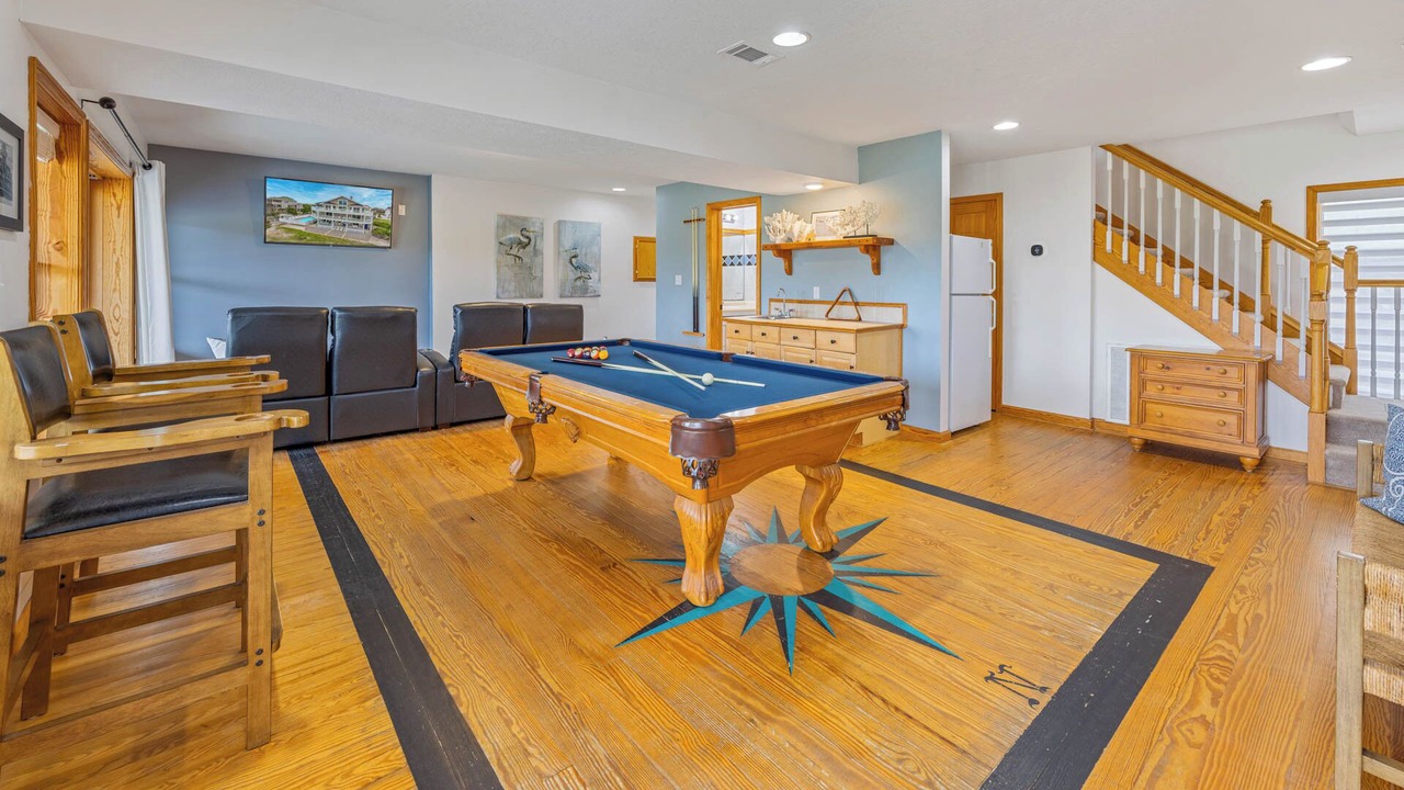Photo of Bedroom in Waves