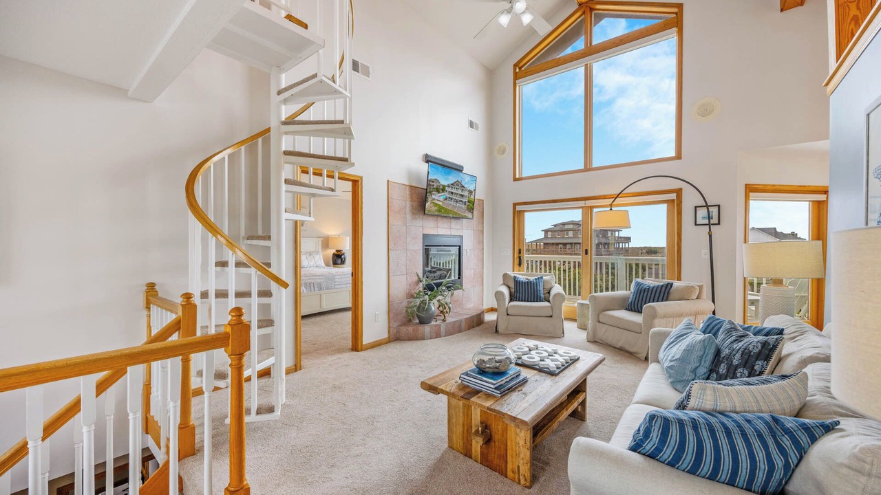 Photo of Bedroom in Waves