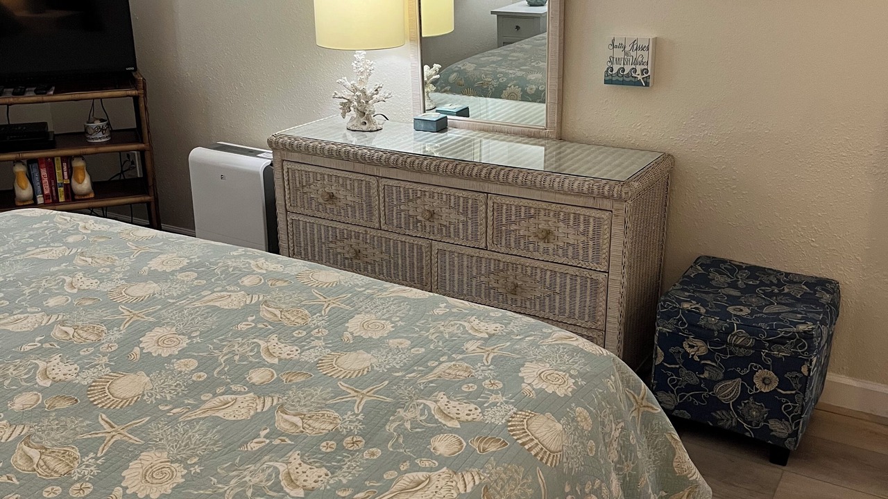 Photo of Bedroom in Orange Beach