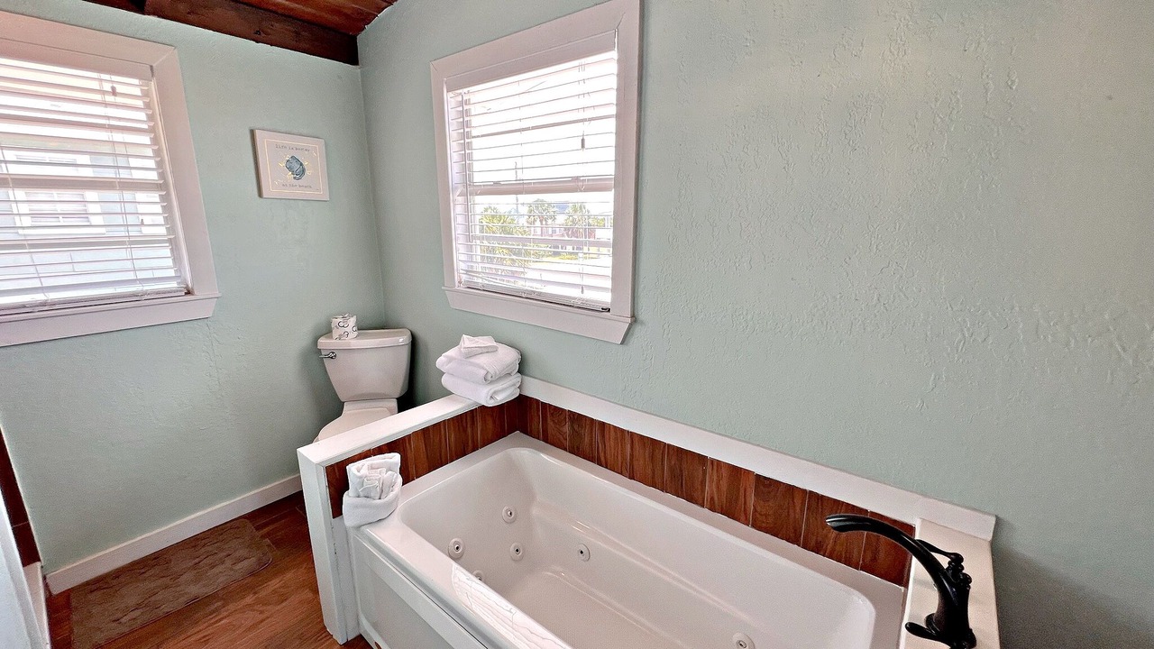 Photo of Bathroom in Gulf Shores