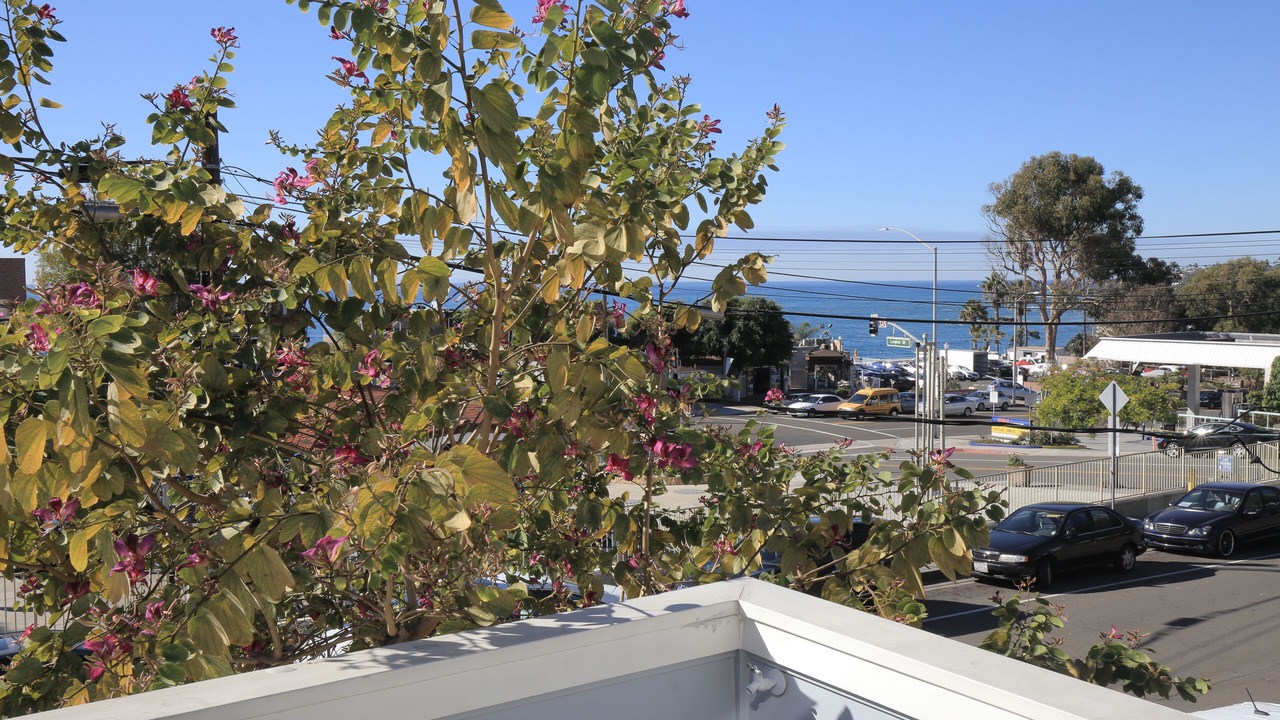 Photo of Bedroom in Laguna Beach