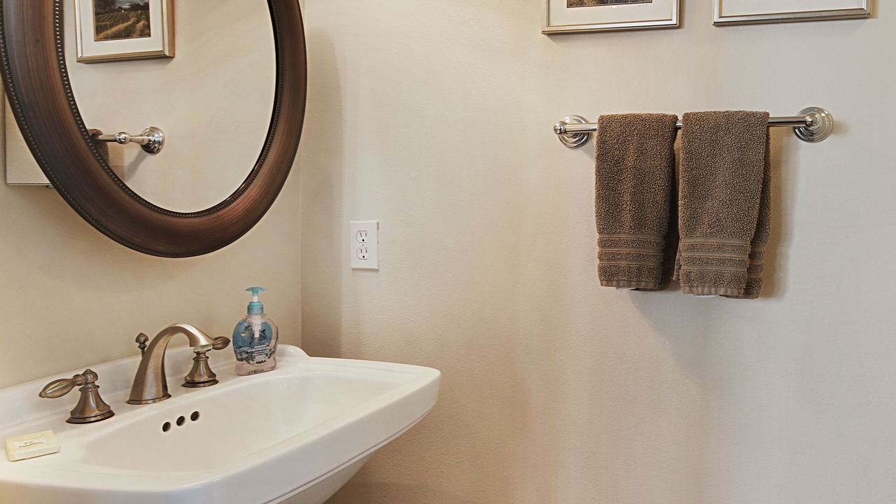 Photo of Bedroom in Laguna Beach